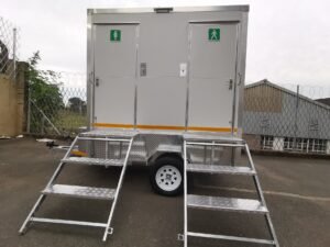 MOBILE VIP TOILET – Male and Female Unbraked
