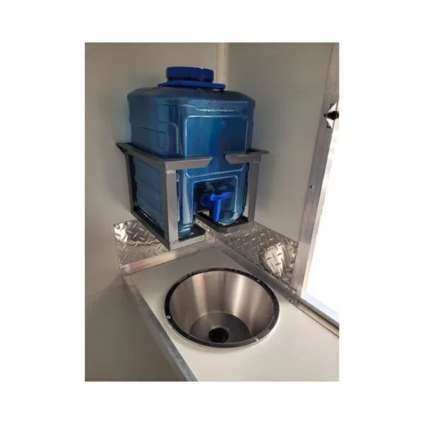 Mobile Kitchen Trailer 3 x 2 x 2.4m - Image 2